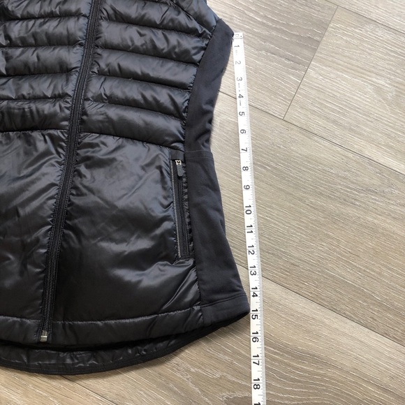 Lululemon Down For A Run Vest II Womens Black Inkwell Puffer Vest Size 2 - Picture 3 of 10